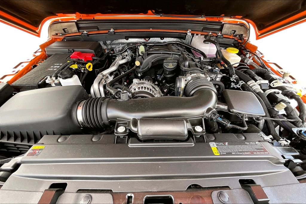 New 2025 Jeep Wrangler Sport S 4D Sport Utility