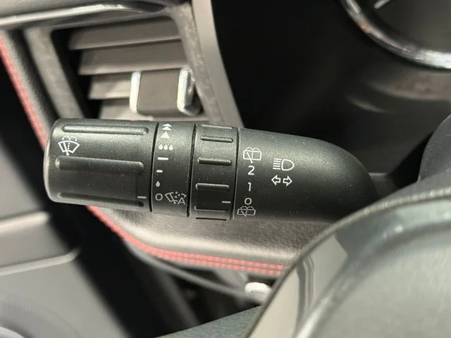 Used 2022 Black Ford Limited image 17
