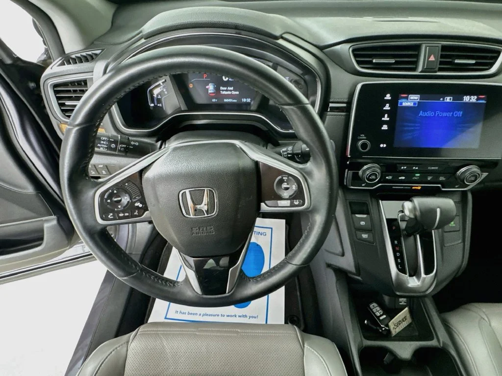 Used 2017 Gray Honda EX-L image 12