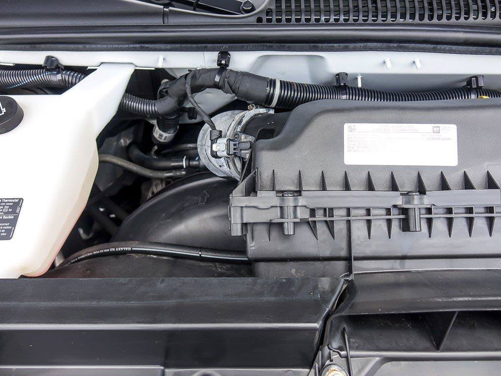 Used 2023 Summit White Chevrolet Work Van image 30