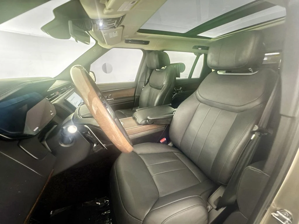 Used 2024 Gold Land Rover Autobiography image 21
