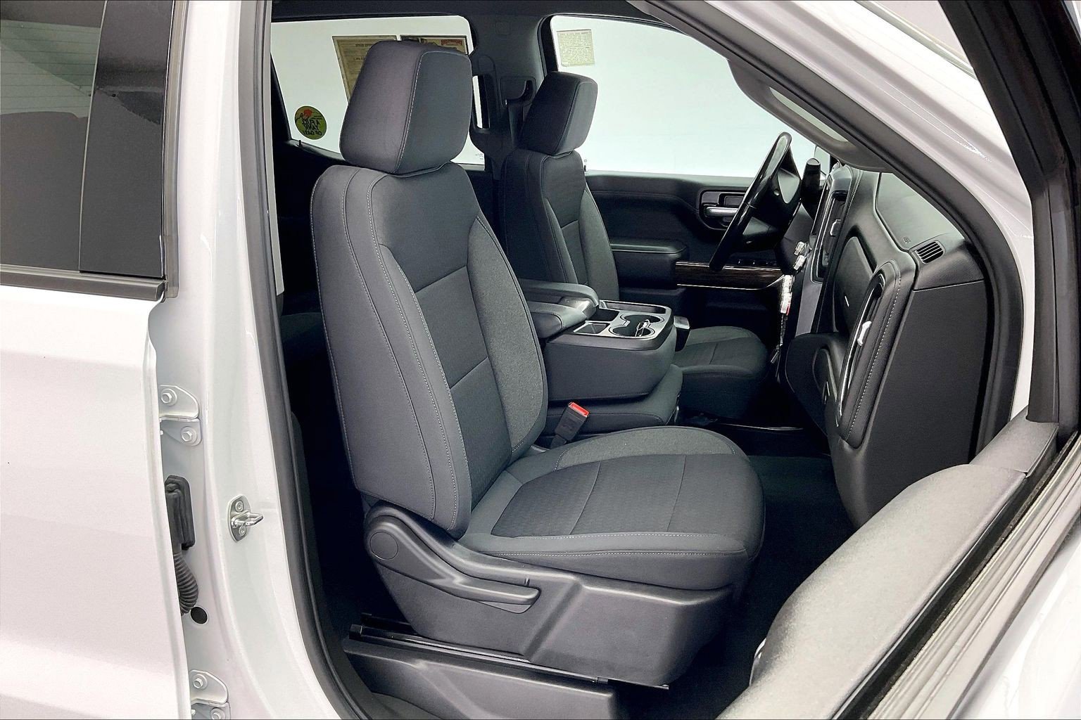 Used 2021 Summit White GMC Elevation image 6