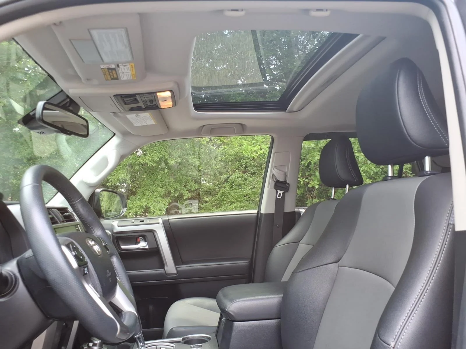 Used 2021 Magnetic Gray Metallic Toyota SR5 Premium image 14