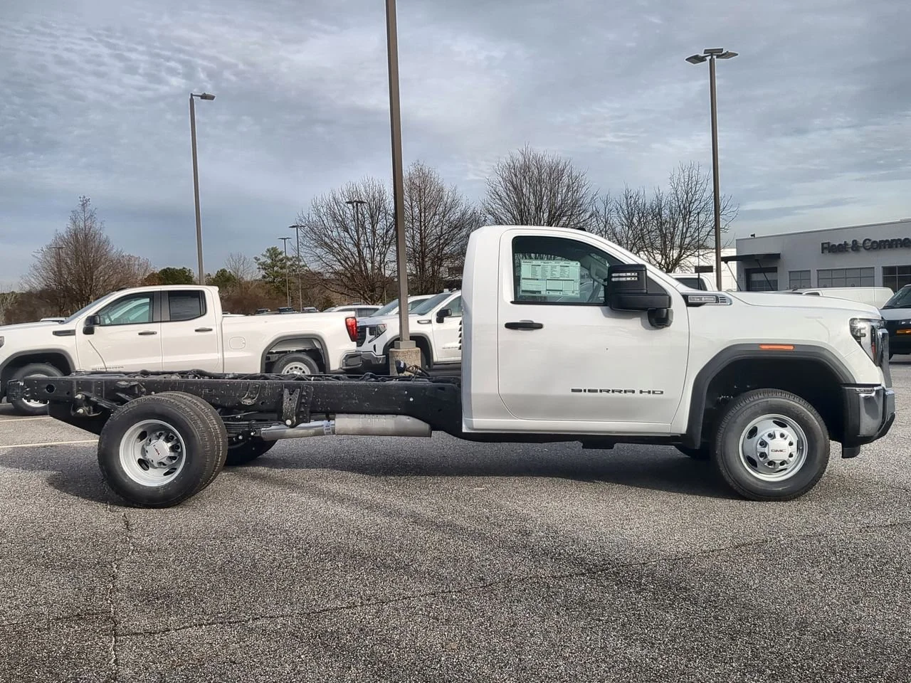New 2026 Summit White GMC Pro image 9
