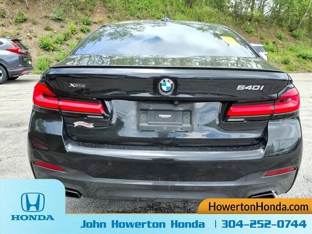 Used 2022 Black BMW 540i xDrive image 5