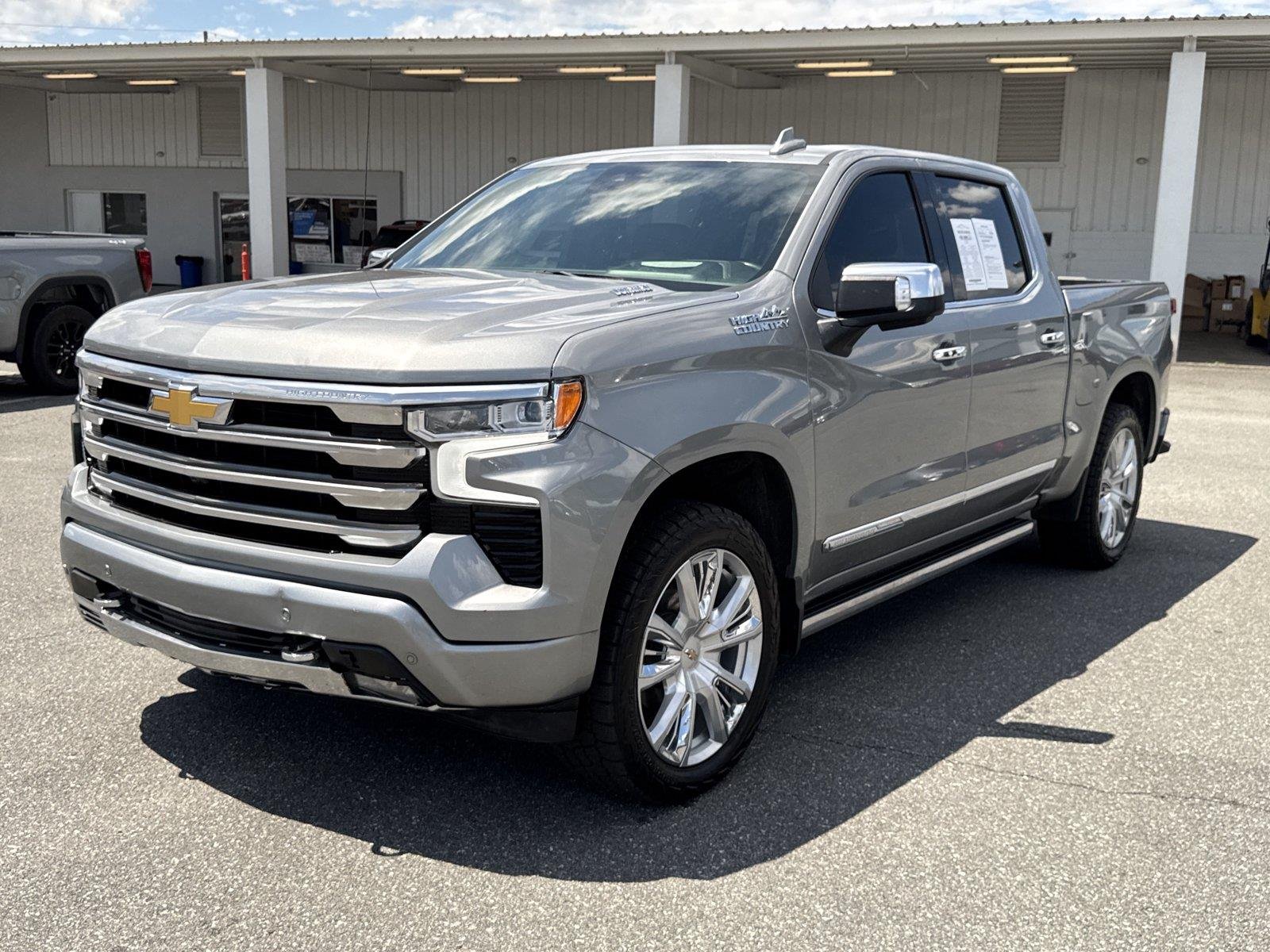 Used 2025 Sterling Gray Metallic Chevrolet High Country image 9