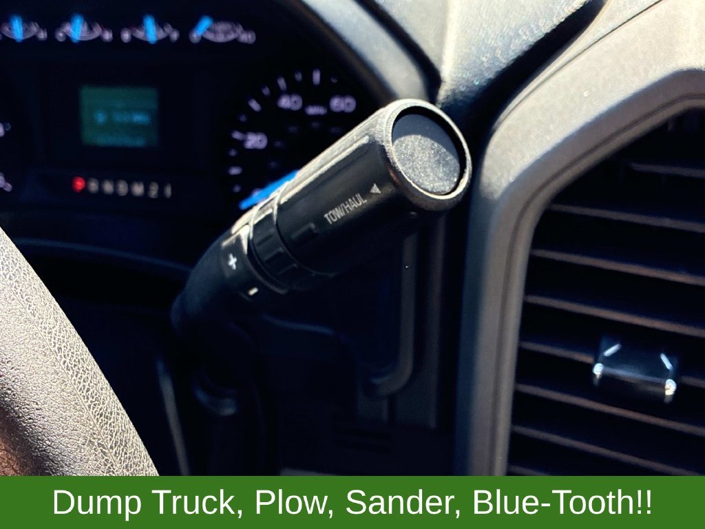 Used 2017 Black Ford XL image 23