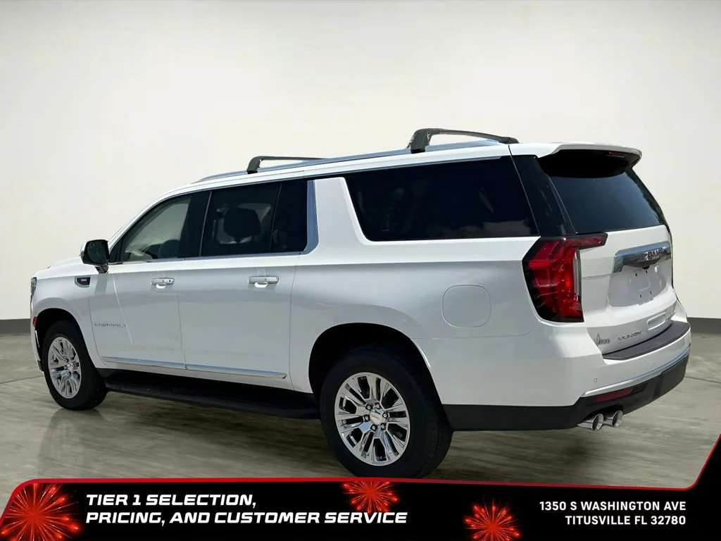 Used 2024 White Frost Tricoat GMC Denali image 3