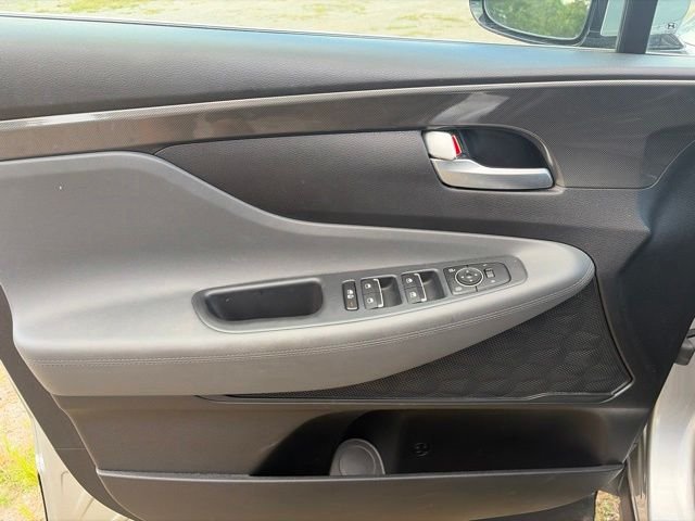 Used 2023 Silver Hyundai SEL image 29
