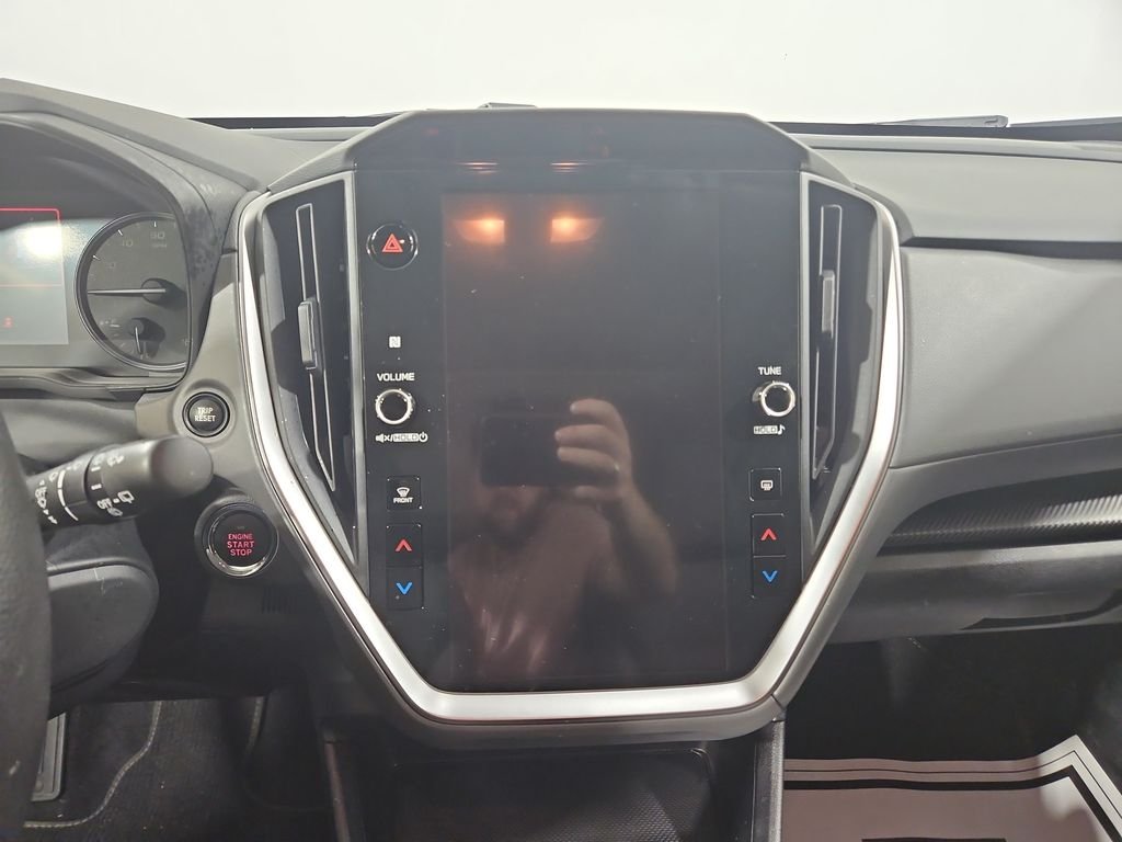 Certified Used 2025 Gray Subaru Premium image 20