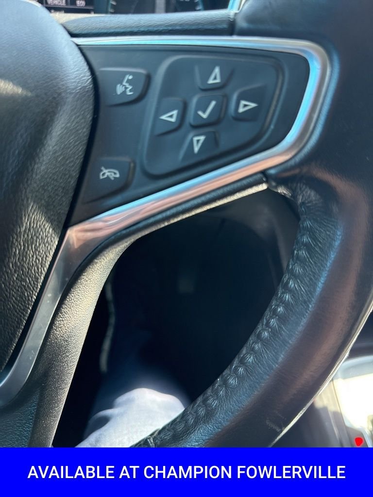 Used 2018 Silver Chevrolet LT image 28