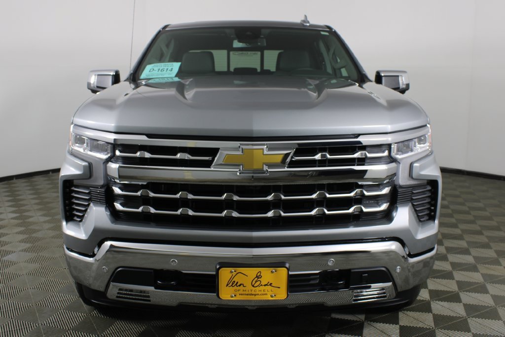2026 Chevrolet Silverado 1500 LTZ - Photo 2