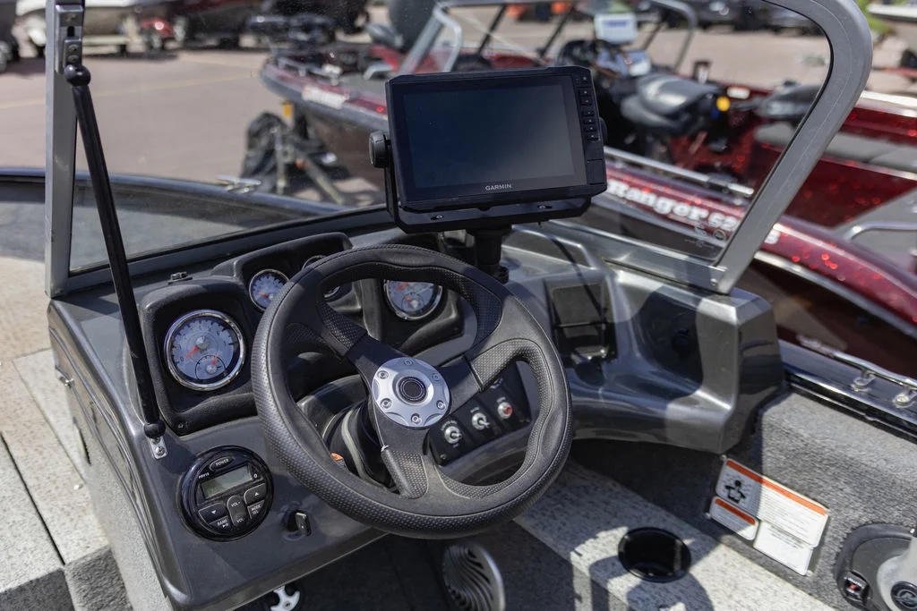 Used 2020  Tracker® Boats  image 15
