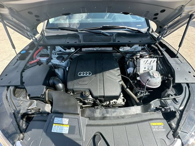 Used 2023  Audi S line Premium Plus image 33