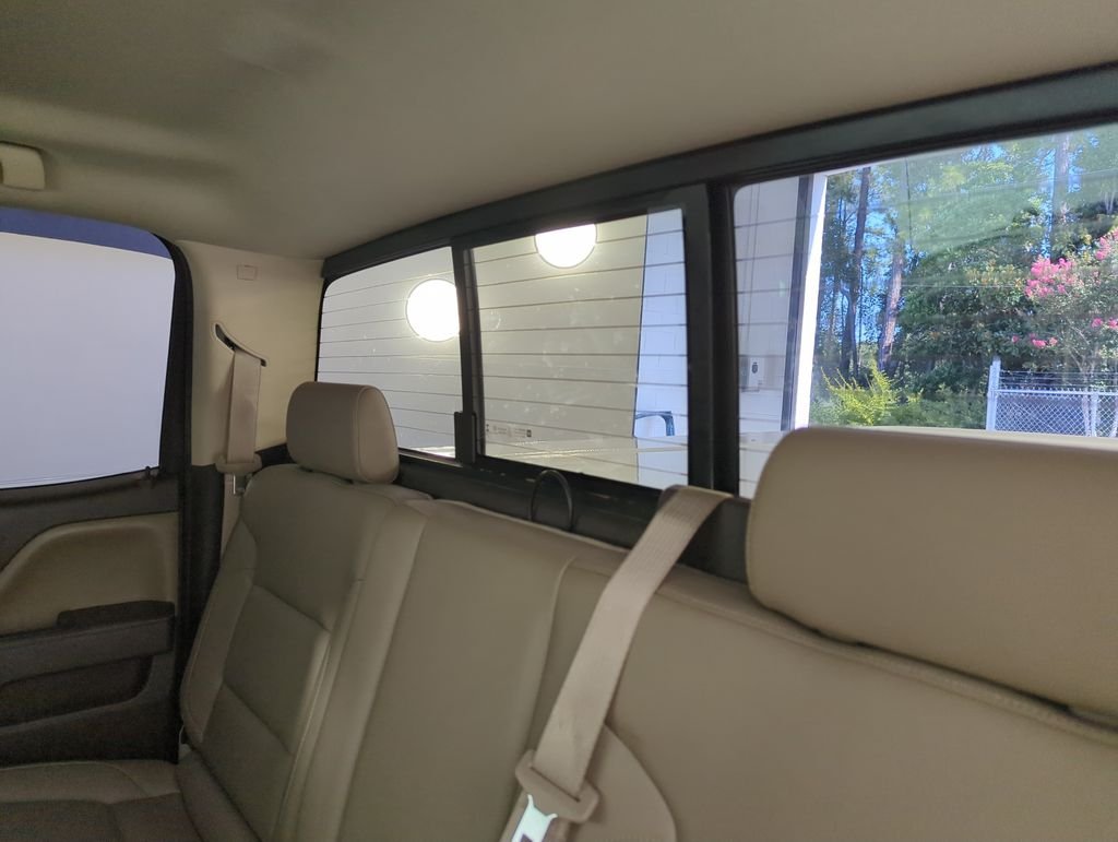 Used 2014 White GMC SLT image 29