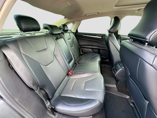 Used 2019 Gray Ford Titanium image 26