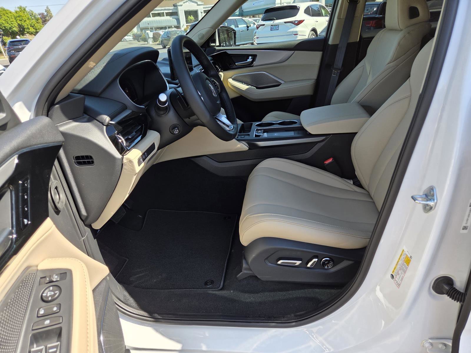 New 2026 Platinum White Pearl Acura AWD image 14