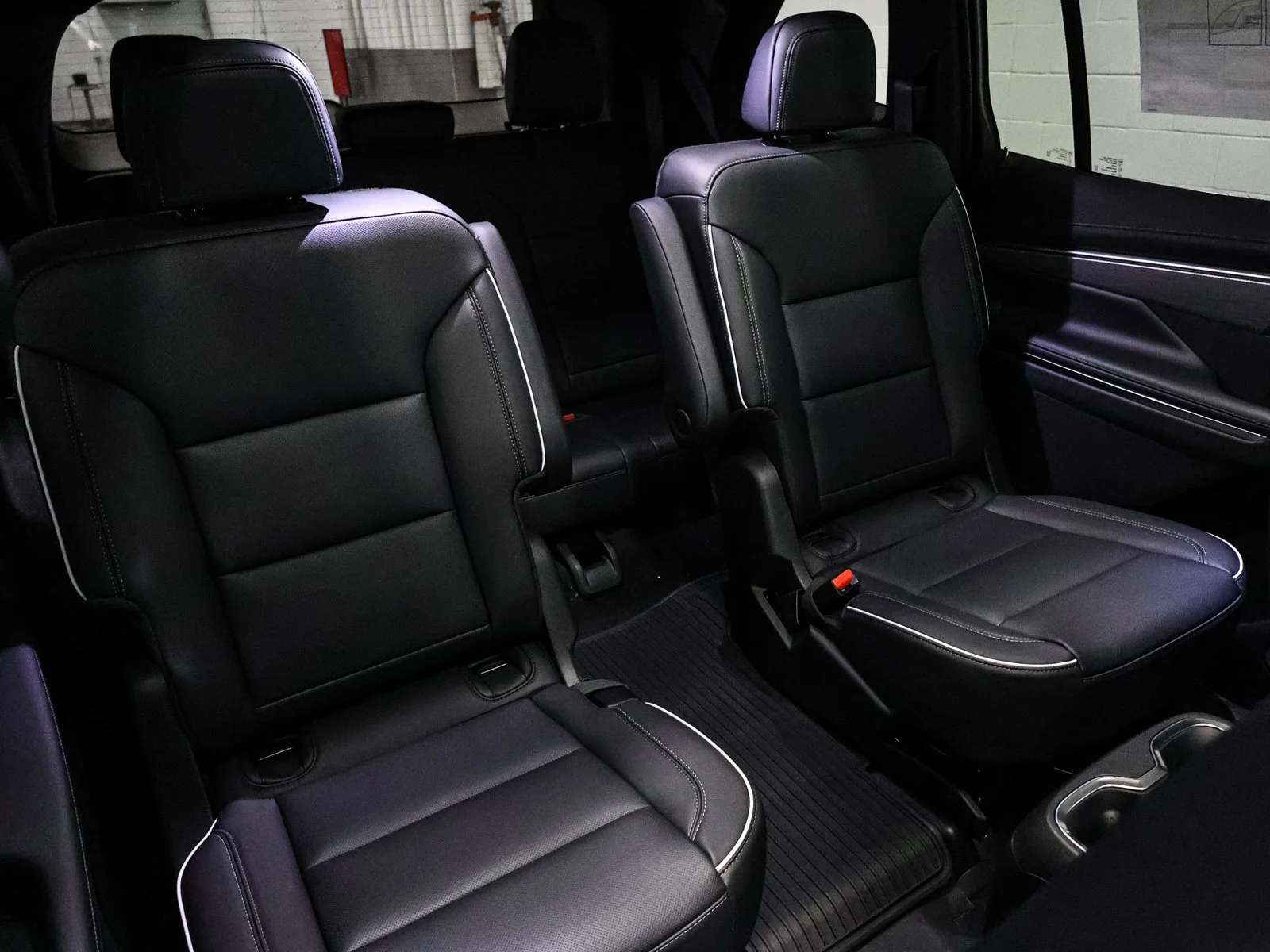 2027 Buick Enclave Preferred - Photo 23