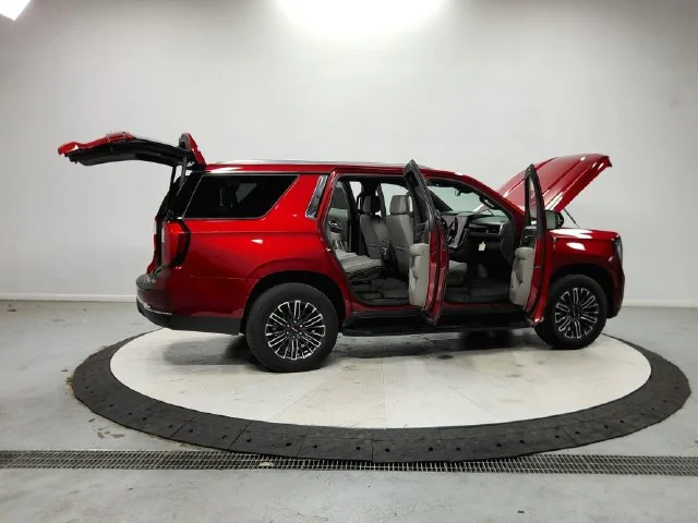 Used 2025 Volcanic Red Tintcoat GMC Elevation image 17