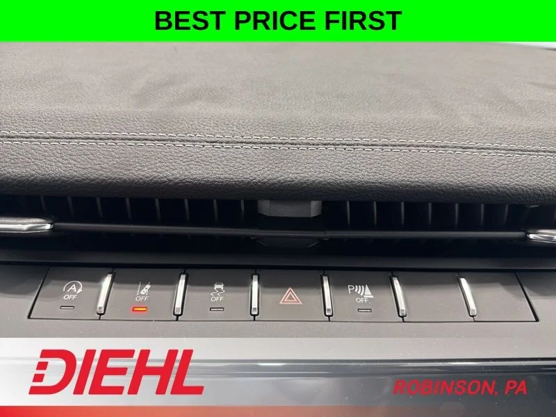 New 2026 Silver Zynith Exterior Paint Jeep Altitude image 29