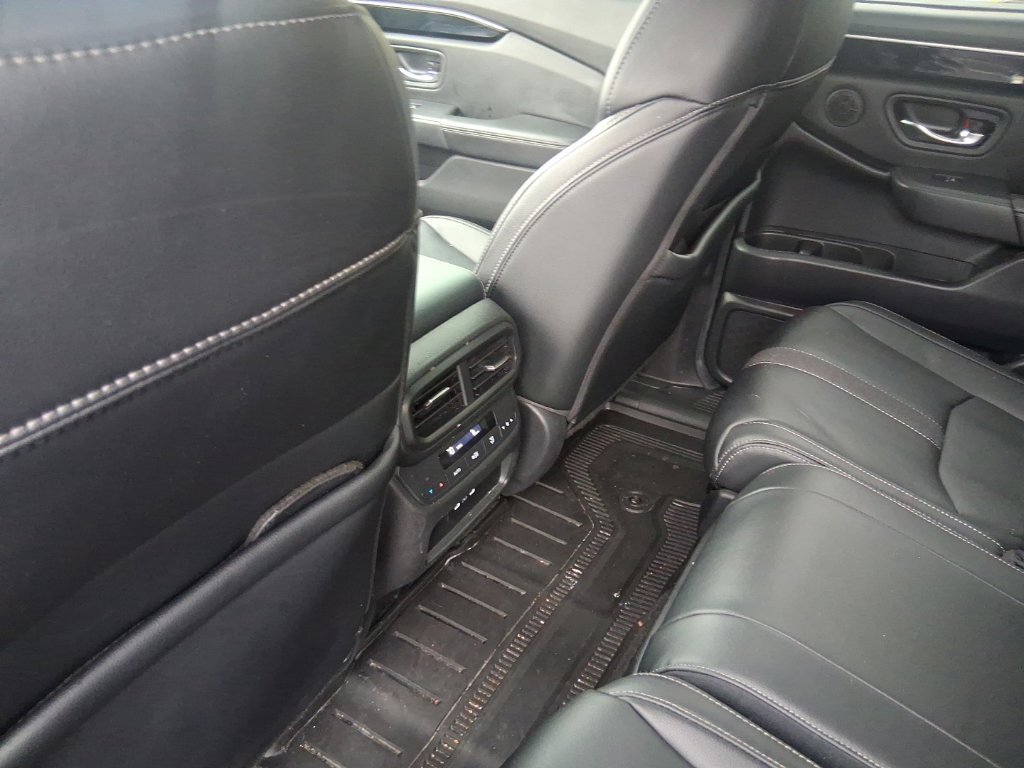 Used 2025  Honda EX-L image 15