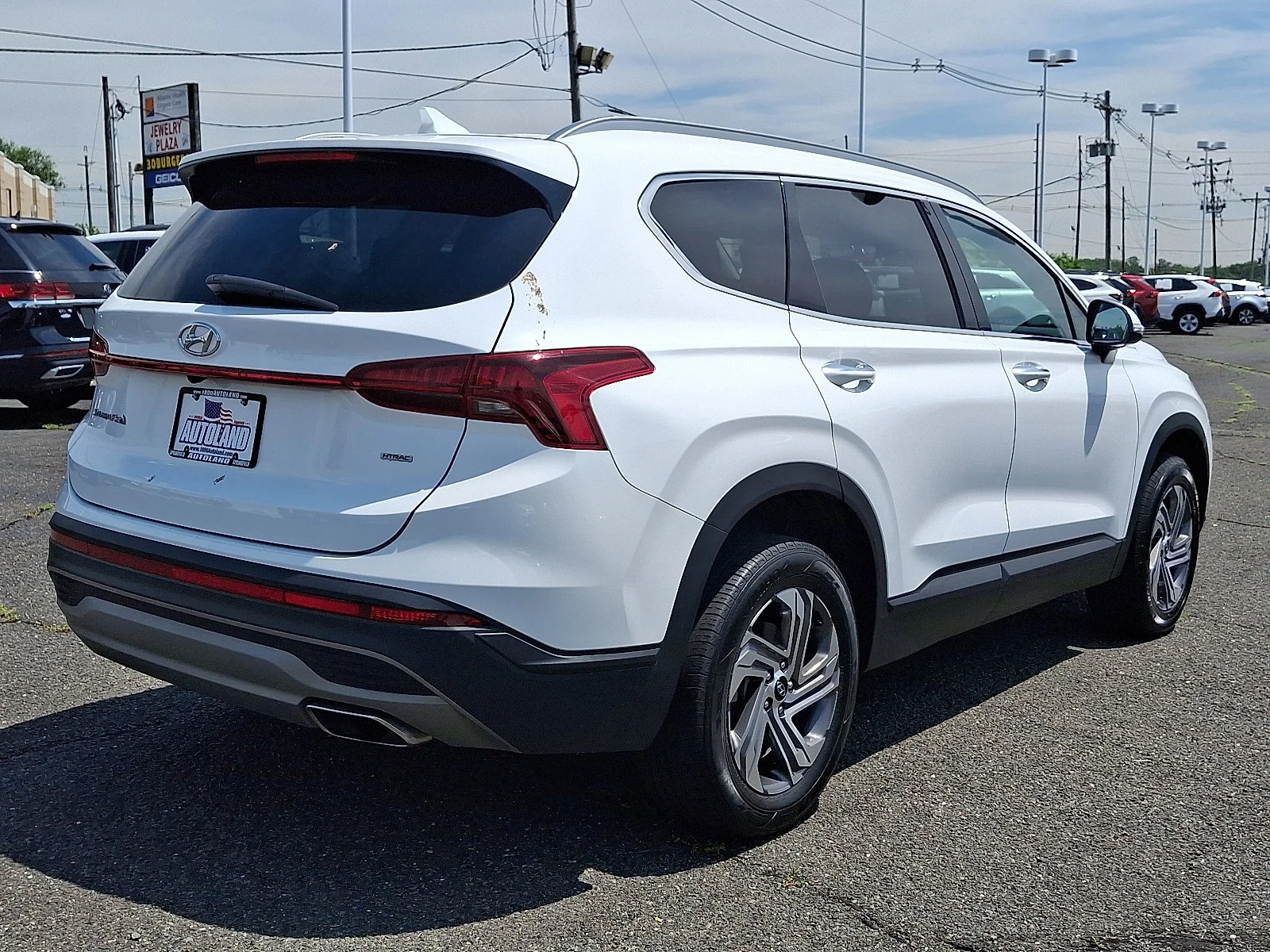 Used 2023 Serenity White Pearl Hyundai SEL image 7