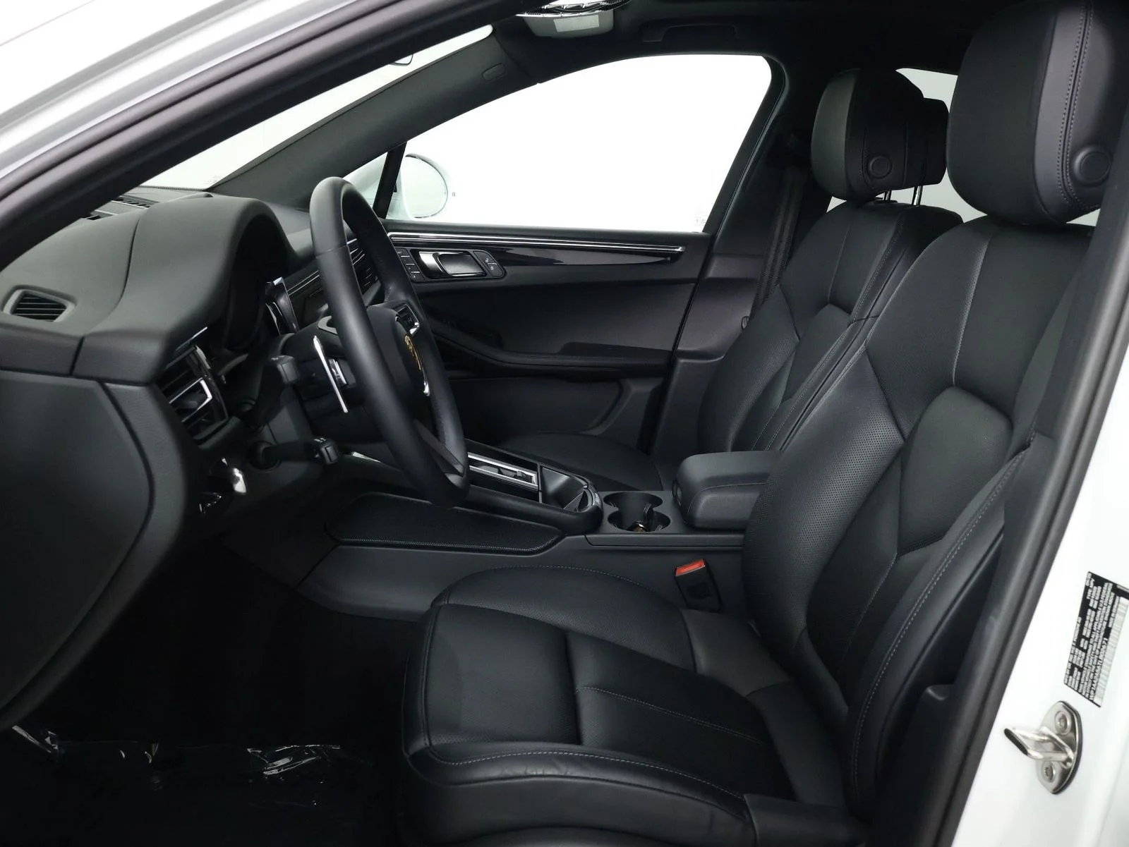 Certified Used 2026 White Porsche  image 5