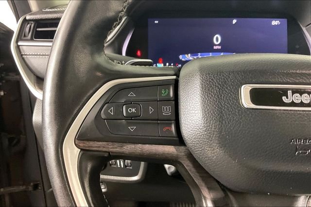 Used 2022 Gray Jeep Limited image 9