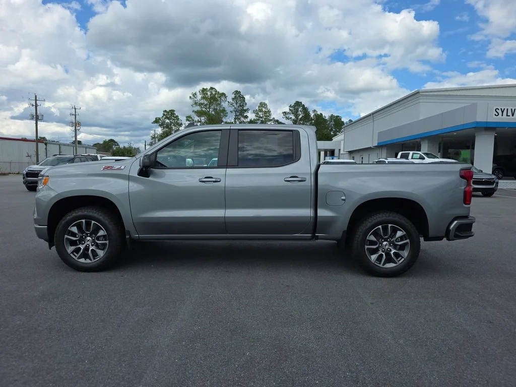 New 2026 Sterling Gray Metallic Chevrolet RST image 4