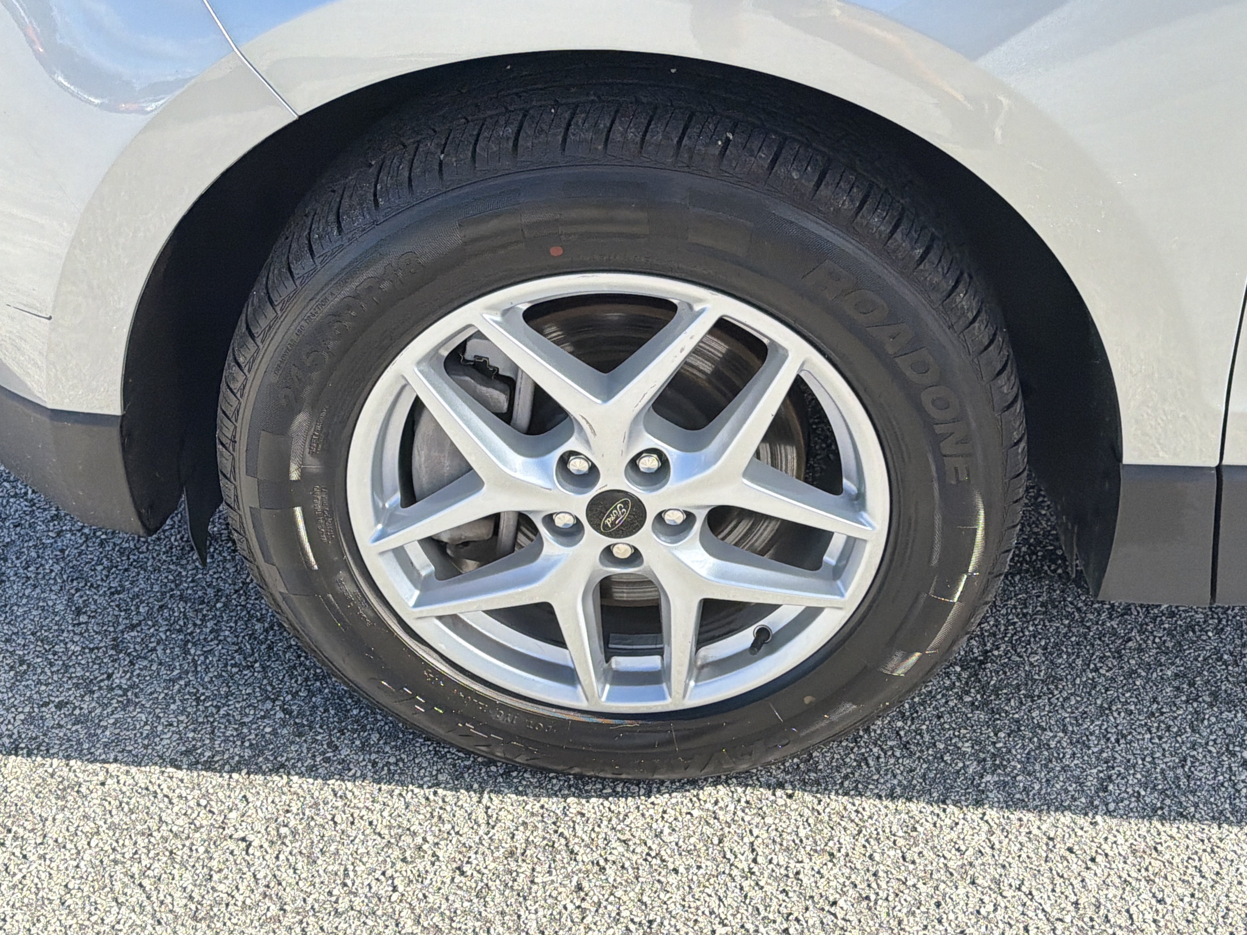 Used 2023 Silver Metallic Ford SEL image 12