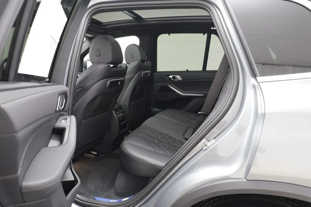 New 2026 SKYSCRAPER GREY BMW xDrive40i image 14