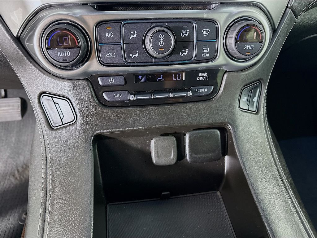 Used 2019 Gray Chevrolet LT image 22