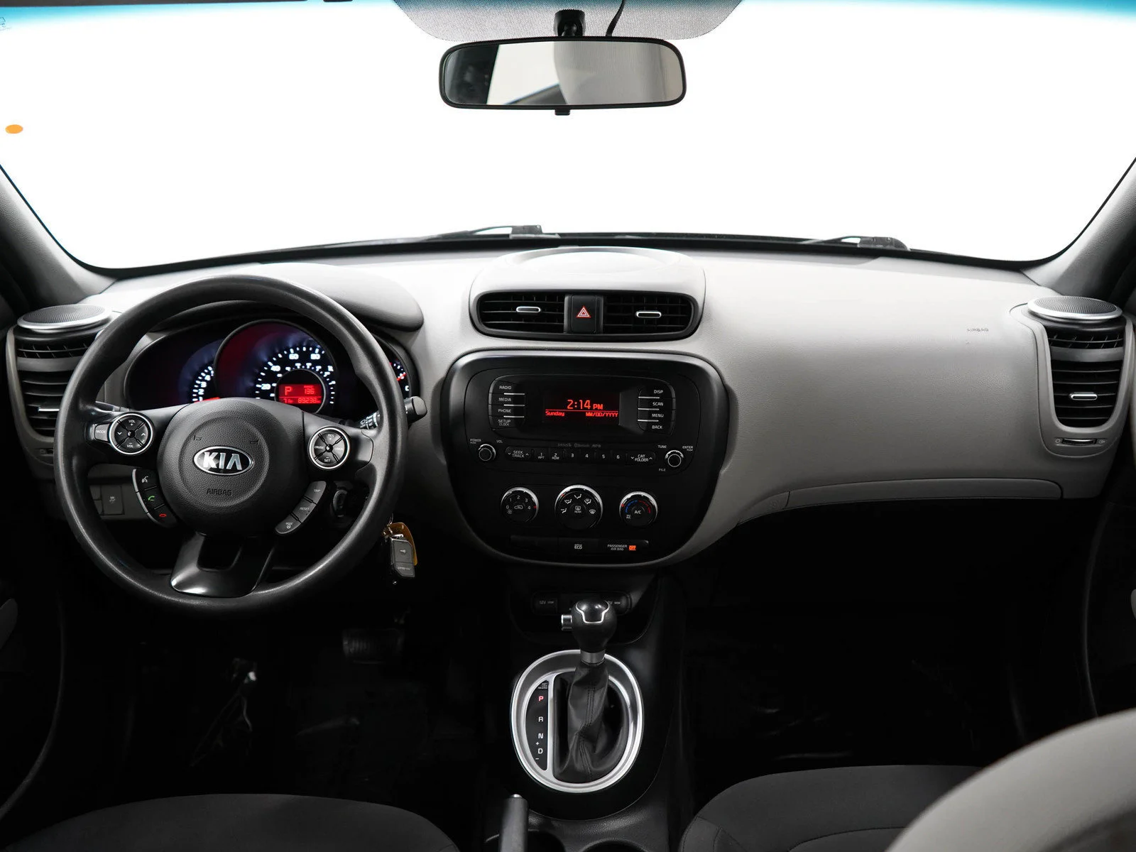 Used 2015 Shadow Black Kia  image 13