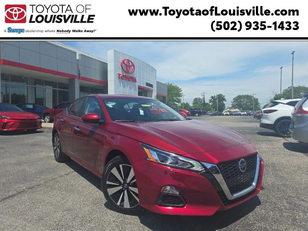 2022 Nissan Altima SV