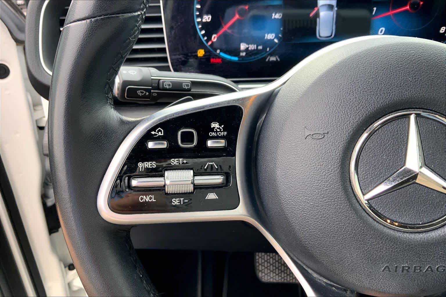 Used 2023 Polar White Mercedes-Benz GLE 350 image 24