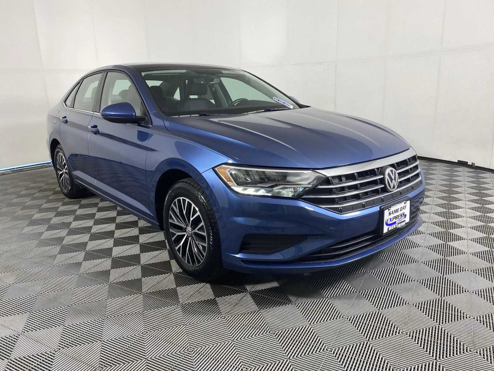 Used 2020 Blue Silk Metallic Volkswagen S image 10