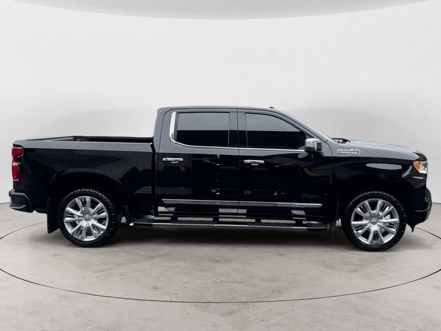 Used 2024 Black Chevrolet High Country image 6