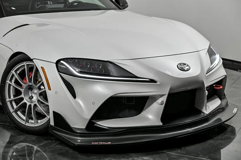 Used 2023 Absolute Zero Toyota 3.0 Premium **MODDED** image 2