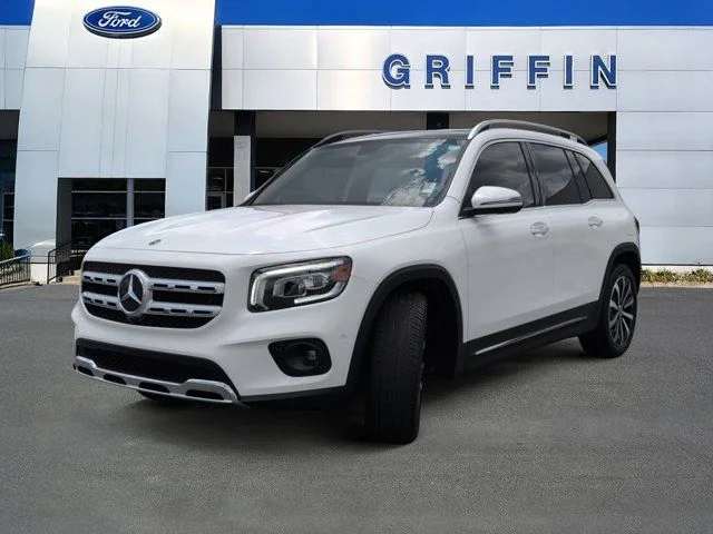 Used 2021  Mercedes-Benz GLB 250 image 11