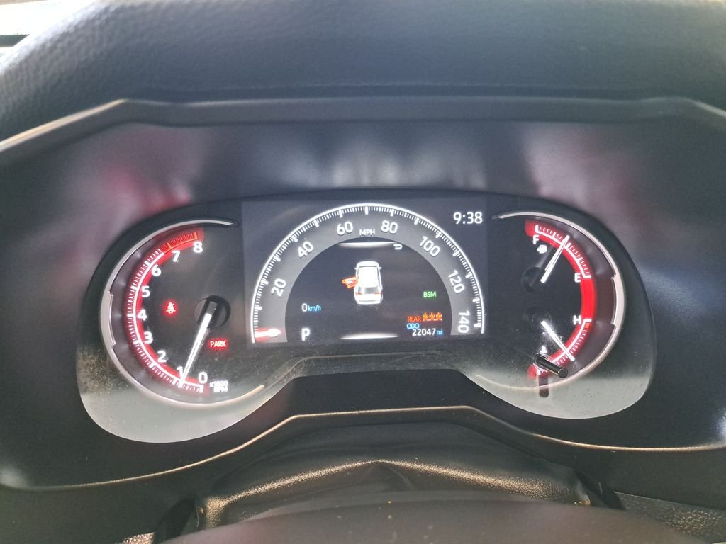 Used 2024 Gray Toyota XLE Premium image 20