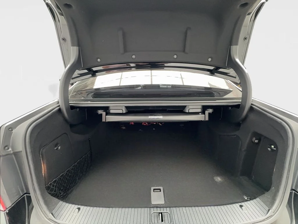 Used 2016 Black Mercedes-Benz E 350 image 16