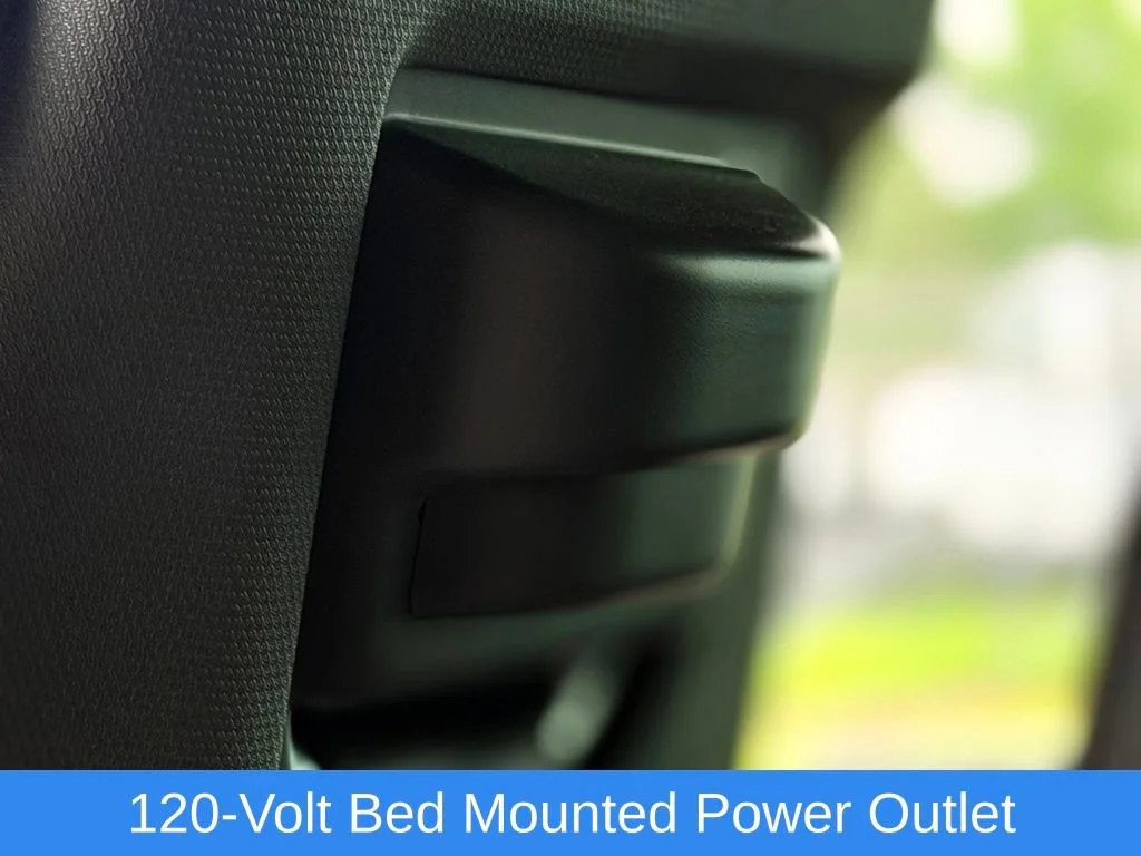 Used 2025 Slate Gray Metallic Chevrolet Custom image 29