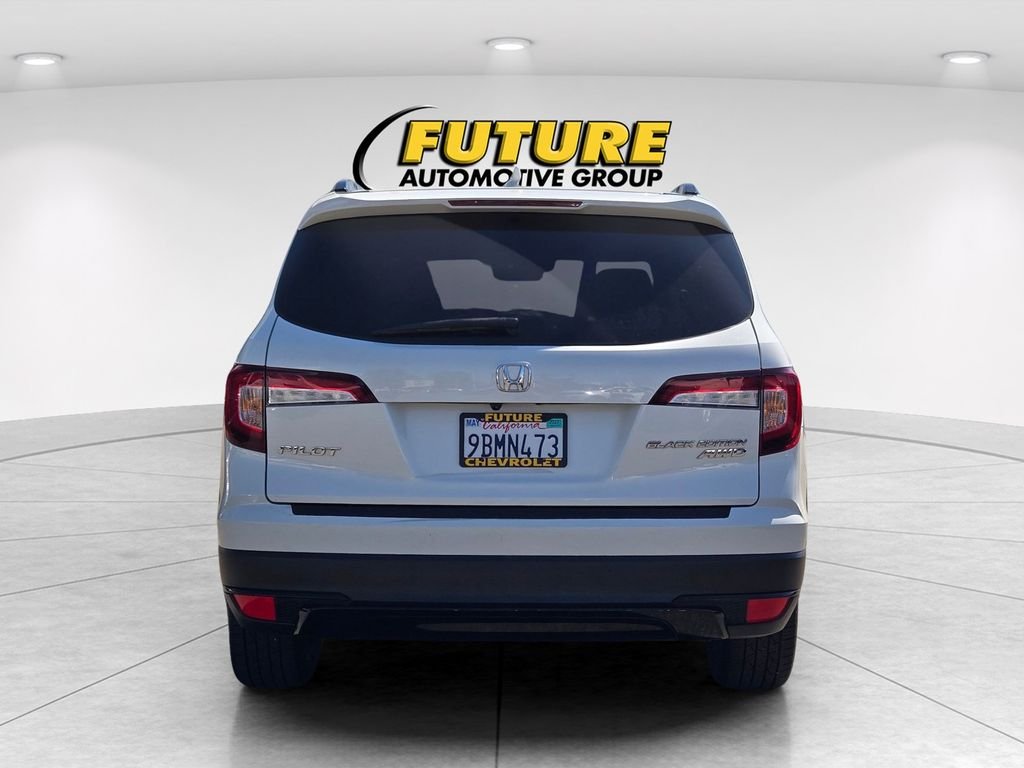 Used 2022 White Honda Black Edition image 5