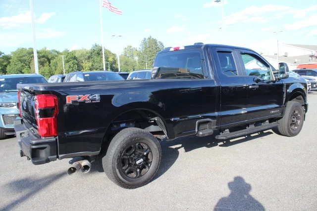 Used 2025 Black Ford XL image 30
