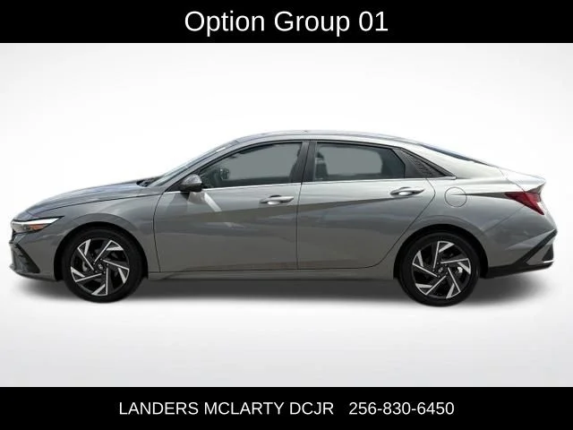 Used 2025 Silver Hyundai Limited image 7