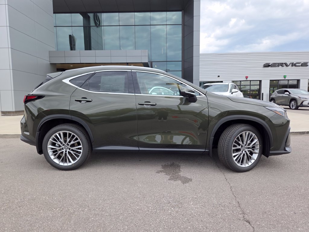 New 2026 Nori Green Pearl Lexus PREMIUM image 26