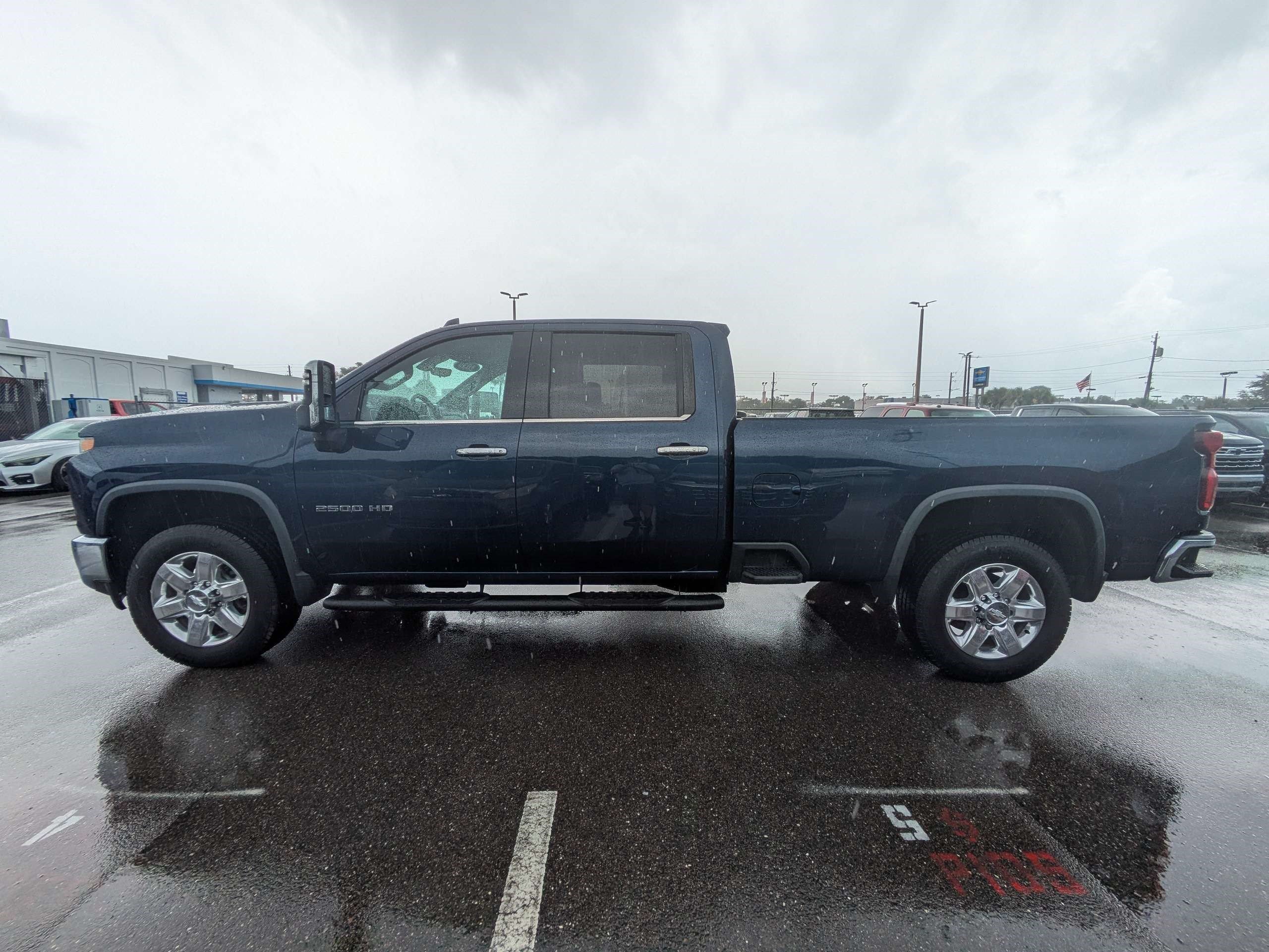 2020 Chevrolet Silverado 2500HD LTZ - Photo 6