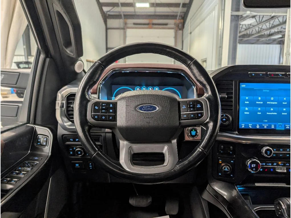 Used 2021 Oxford White Ford LARIAT image 11