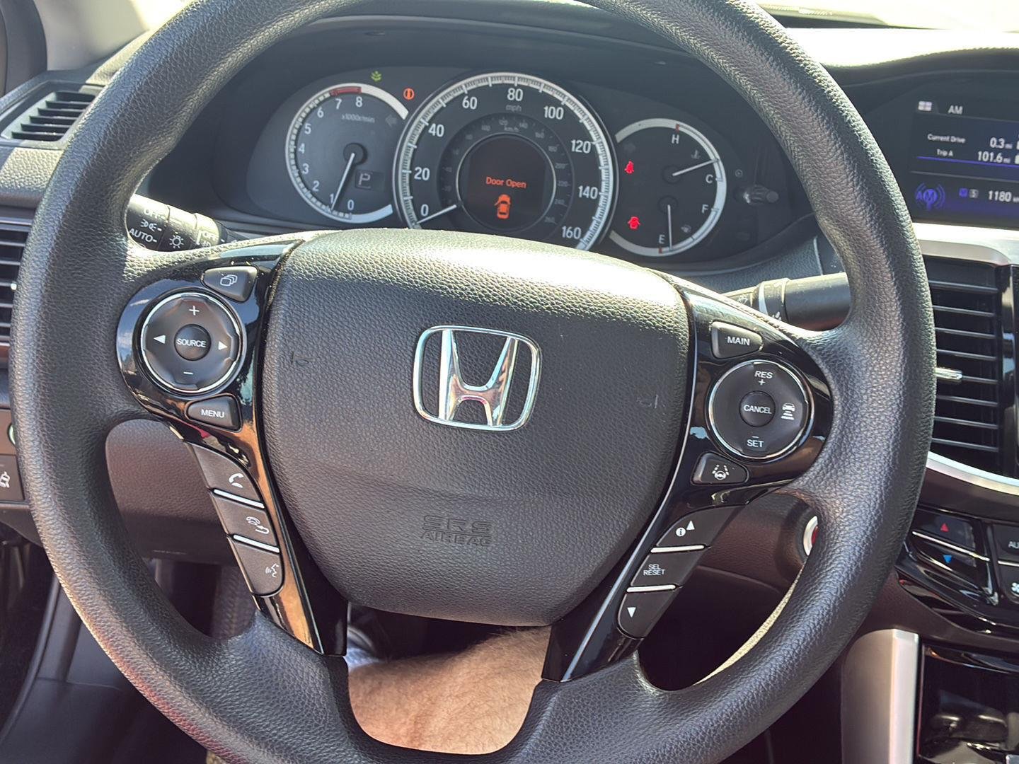 Used 2017 Crystal Black Pearl Honda EX image 10