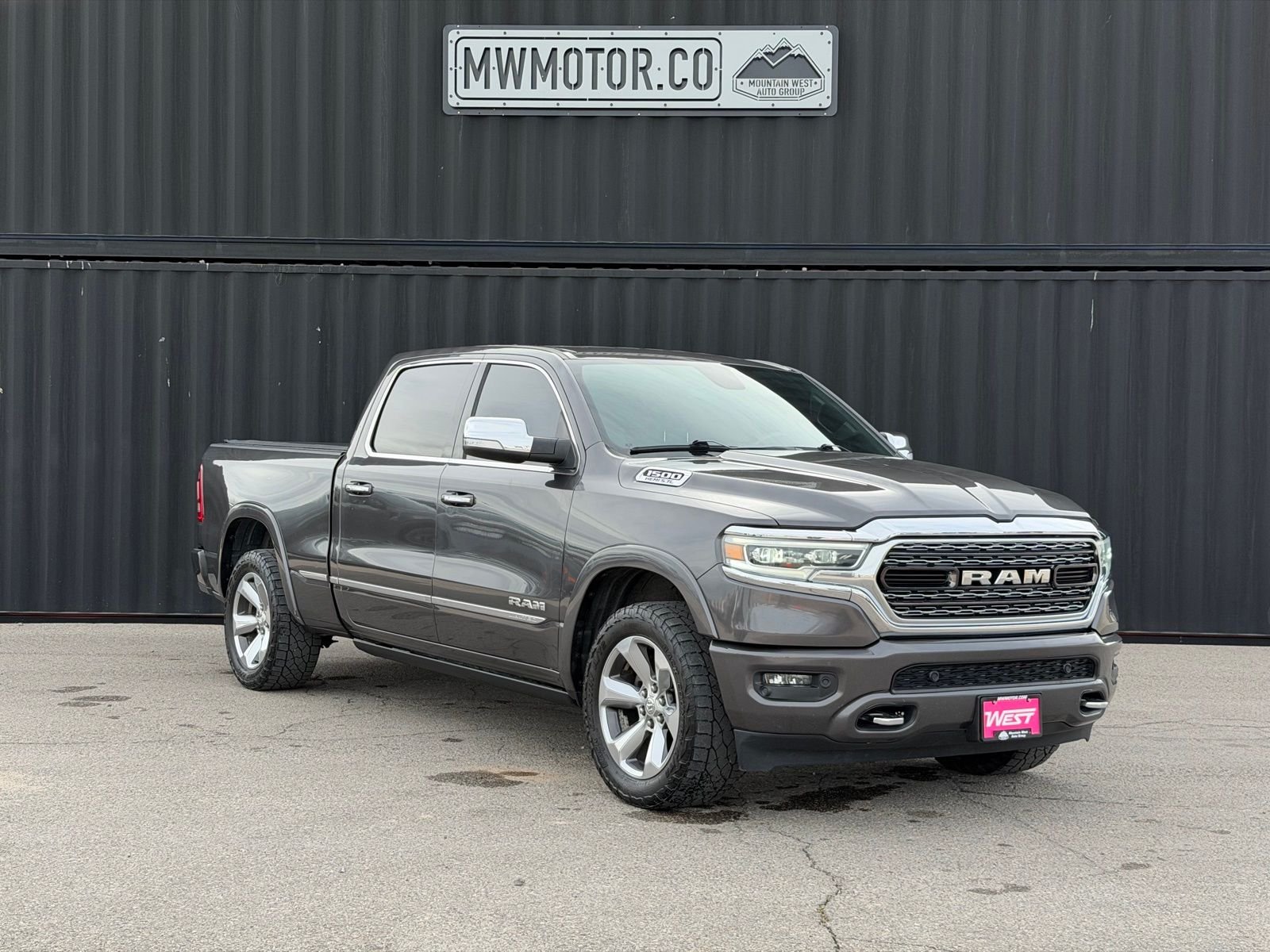 2019 RAM 1500 Limited 4x4 Crew Cab 6'4's photo